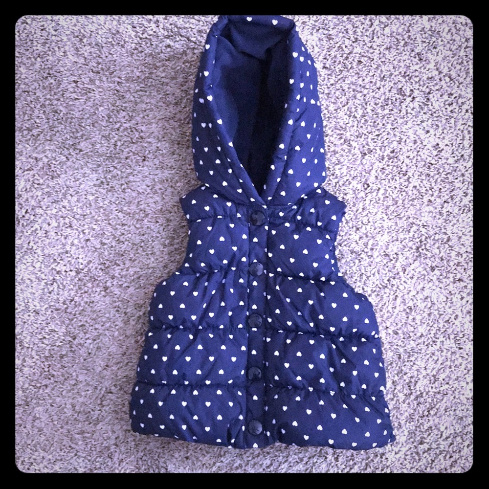 NWOT Little girl’s navy blue puffer vest
